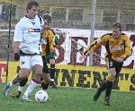 East Fife v Pars 8th January 2004. Jesper Cristiansen in action.
