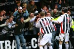 Pars v Aberdeen 7th March 2009. Celebrations...with the fans! (2 of 8).