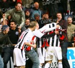 Pars v Aberdeen 7th March 2009. Celebrations...with the fans! (3 of 8).