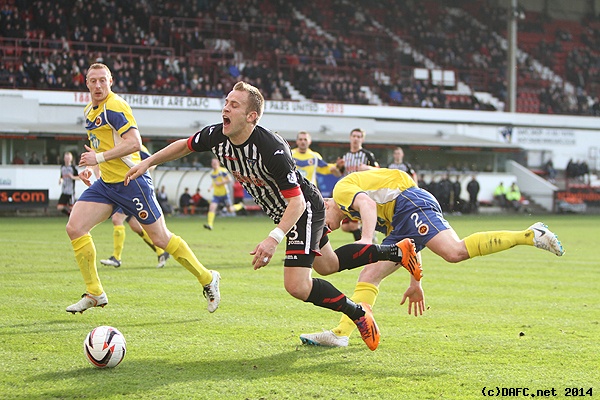 (c) www.DAFC.net
Photographs can be requested from photos@dafc.net
Danny Grainger v Nicholas Devlin (2 of 2).
(IMG_0061.jpg)