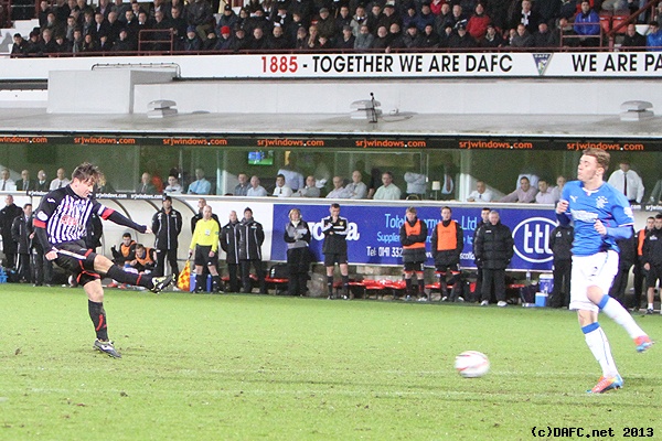(c) www.DAFC.net
Photographs can be requested from photos@dafc.net
Josh Falkinghams effort goes narrowly wide.
(IMG_0207.jpg)
