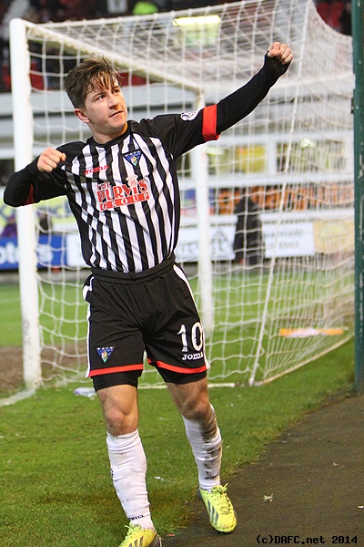(c) www.DAFC.net
Photographs can be requested from photos@dafc.net
Ryan Williamson v Nicky Law.
(IMG_0214.jpg)