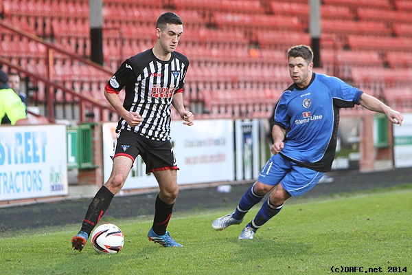 (c) www.DAFC.net
Photographs can be requested from photos@dafc.net
Shaun Byrne v Andrew Stirling.
(IMG_0432.jpg)