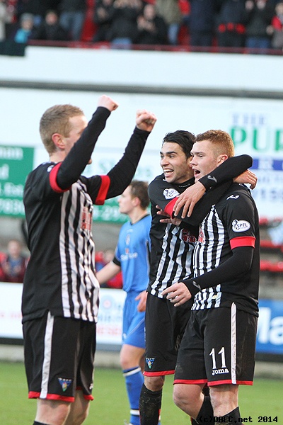 (c) www.DAFC.net
Photographs can be requested from photos@dafc.net
Ryan Thomson celebrates with Faissal El Bakhtaoui.
(IMG_0468.jpg)