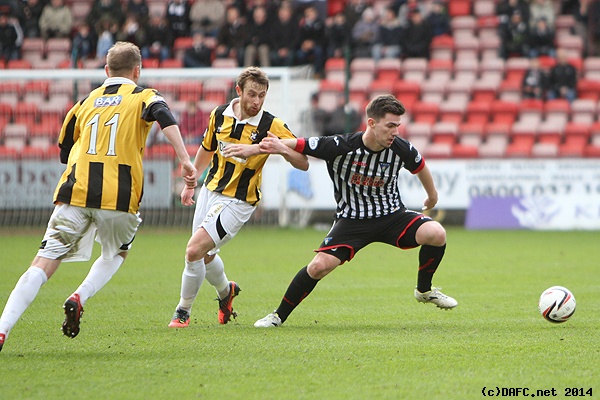 (c) www.DAFC.net
Photographs can be requested from photos@dafc.net
Ross Forbes v Scott Durie.
(IMG_0473.jpg)
