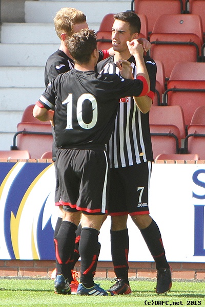 (c) www.DAFC.net
Photographs can be requested from photos@dafc.net
Shaun Byrne celebrates with Josh Falkingham.
(ParsvArbroath17thAugust2013173.jpg)