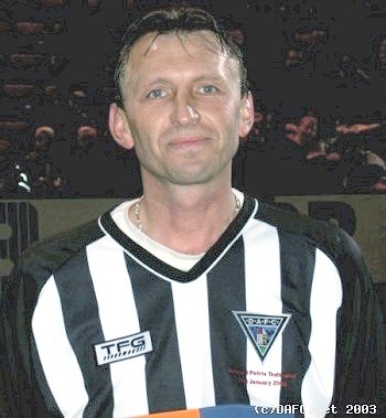 (c) www.DAFC.net
Photographs can be requested from photos@dafc.net
Back at EEP
(StewartPetrieTestimonialGame164.jpg)