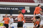 Pars v Dundee Utd. 25th February 2006. Darren Young attacks.